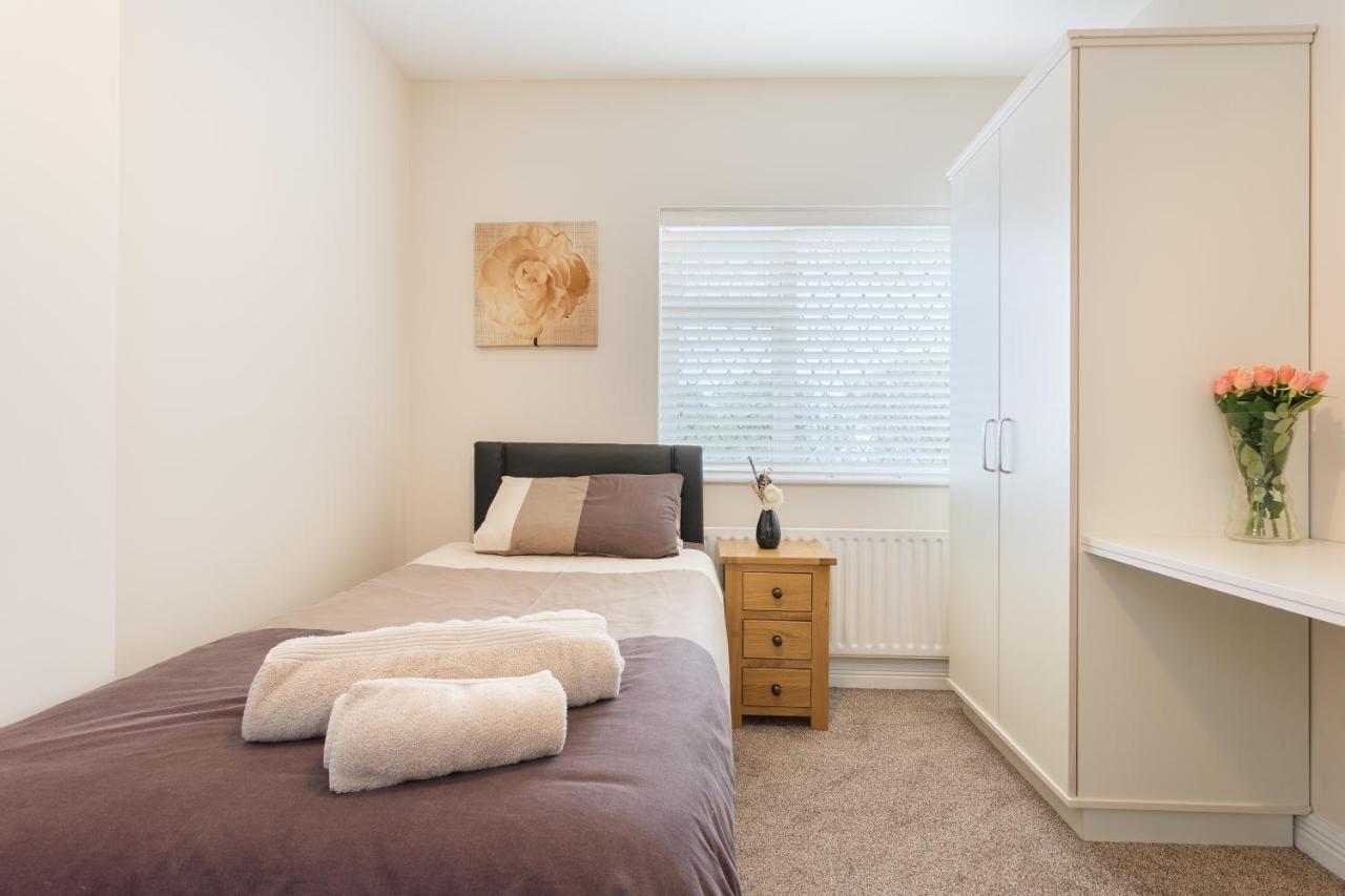 Single Room,1401611219:JPEG