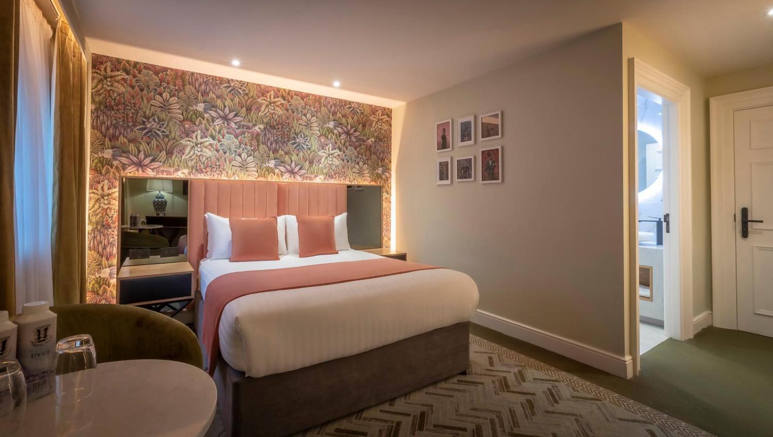 Double Room Single Occupancy