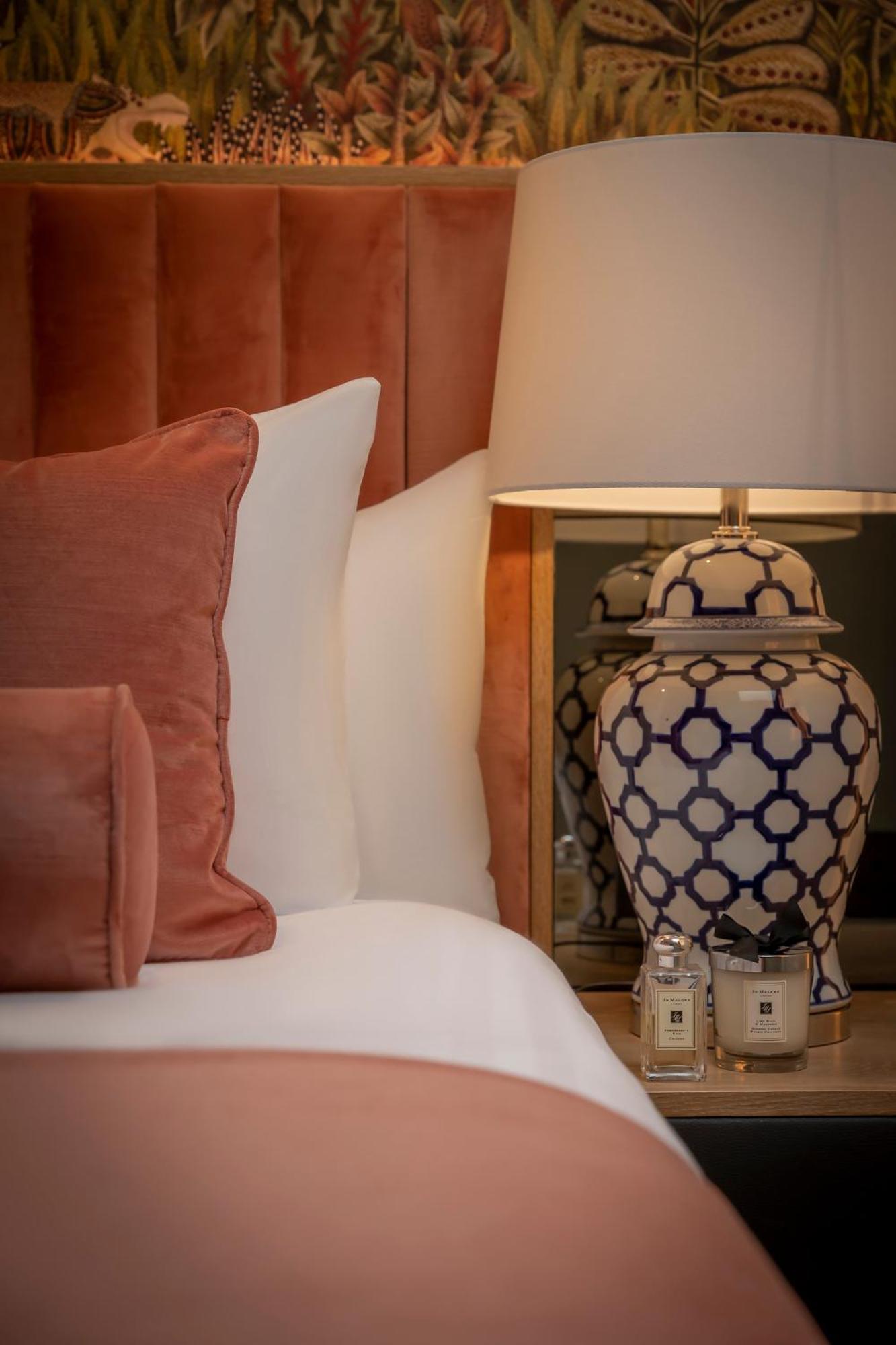 Double Room Single Occupancy
