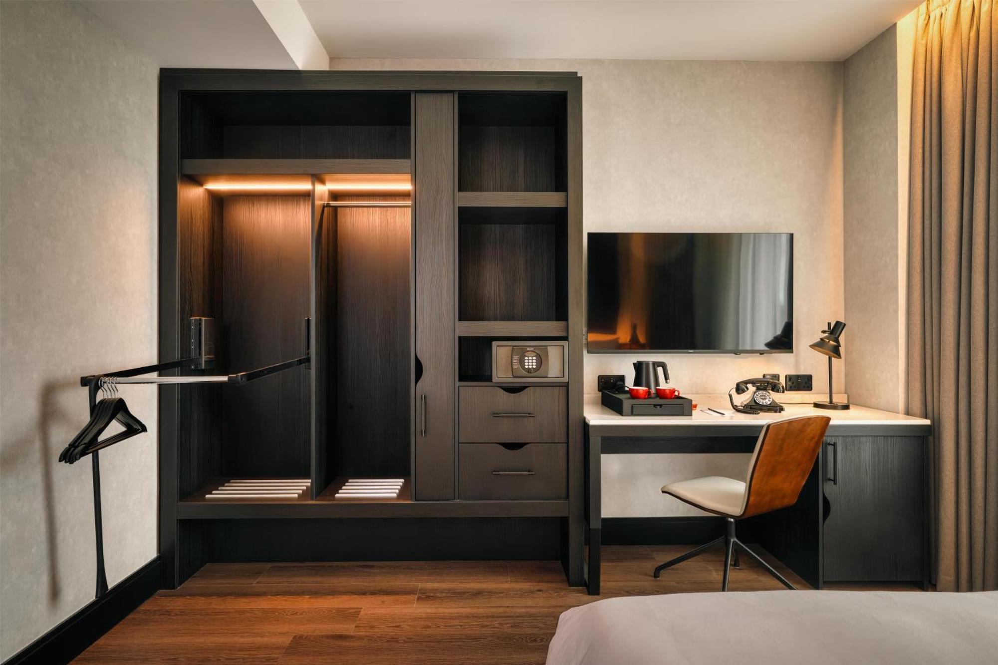 Premium Room City View