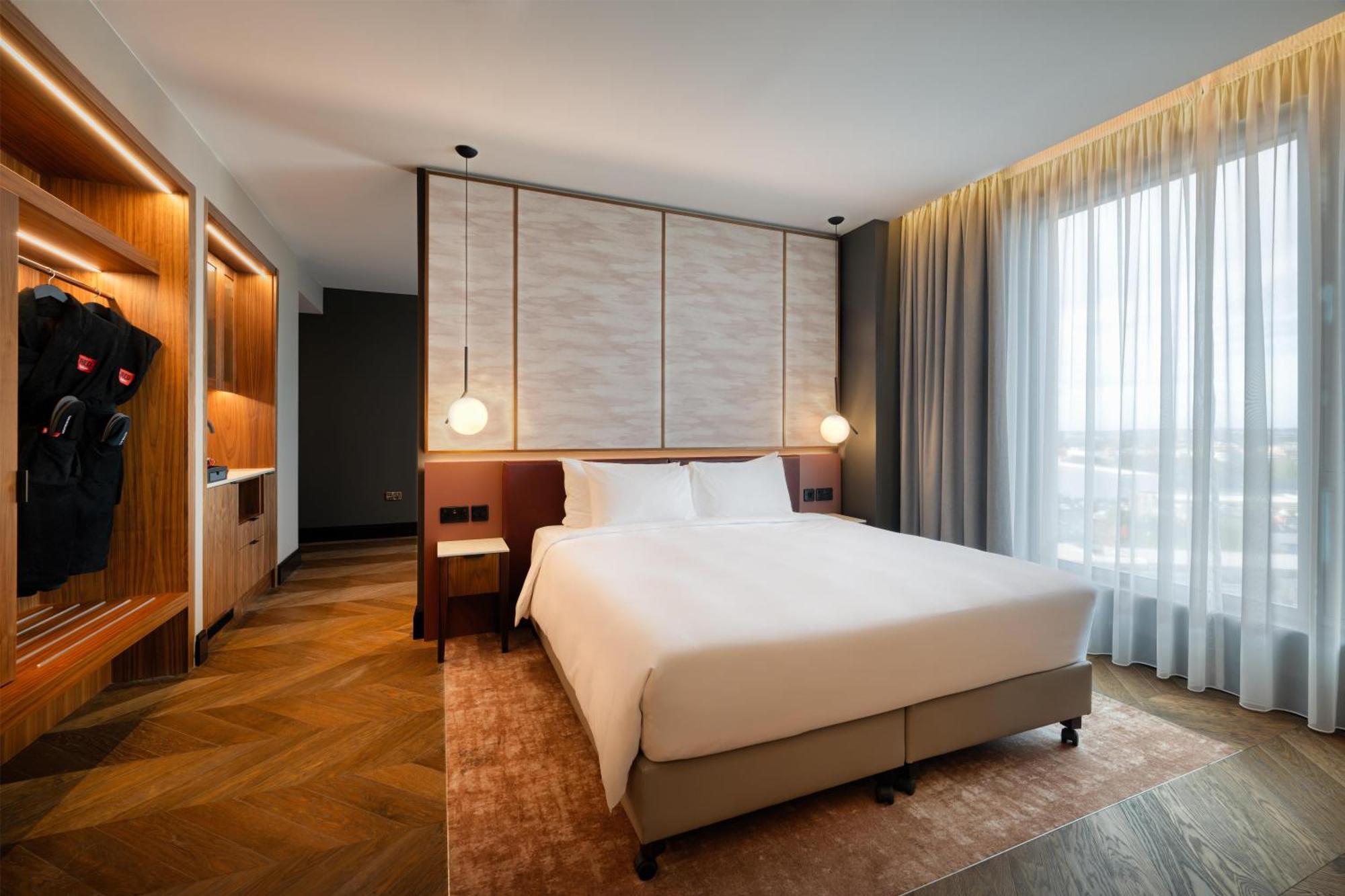 One-Bedroom Suite