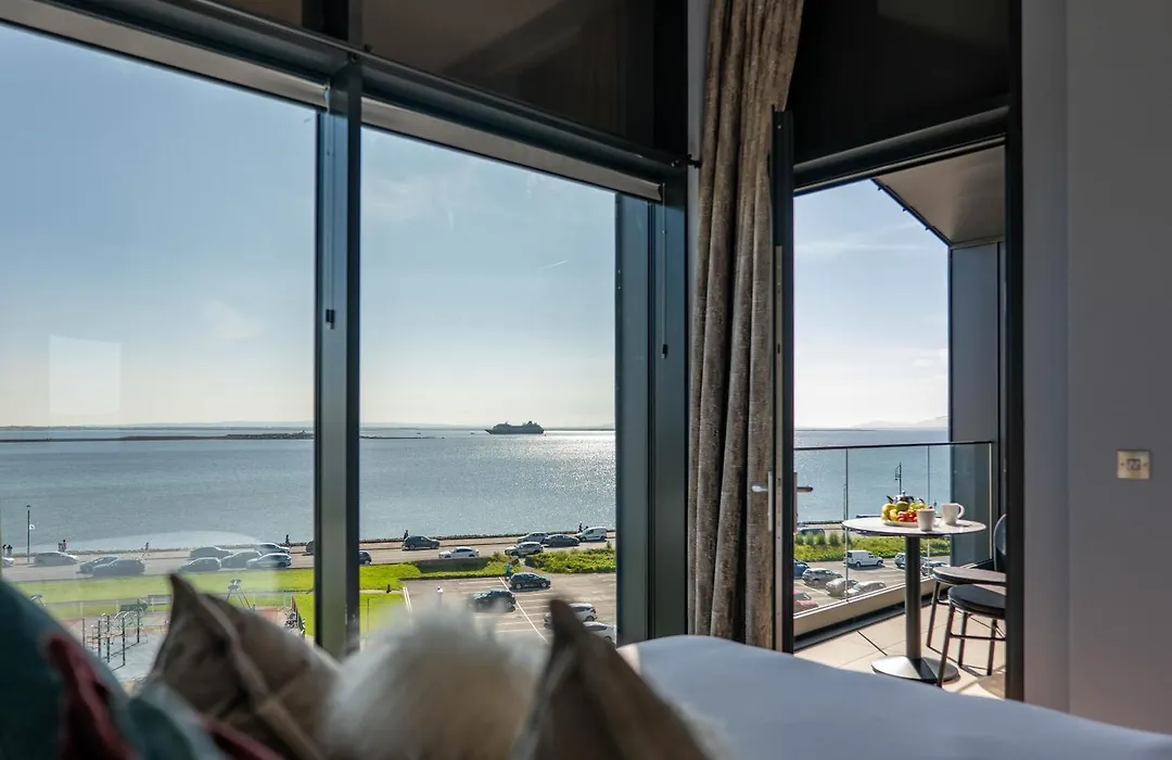 Shoreline Apartments-1
