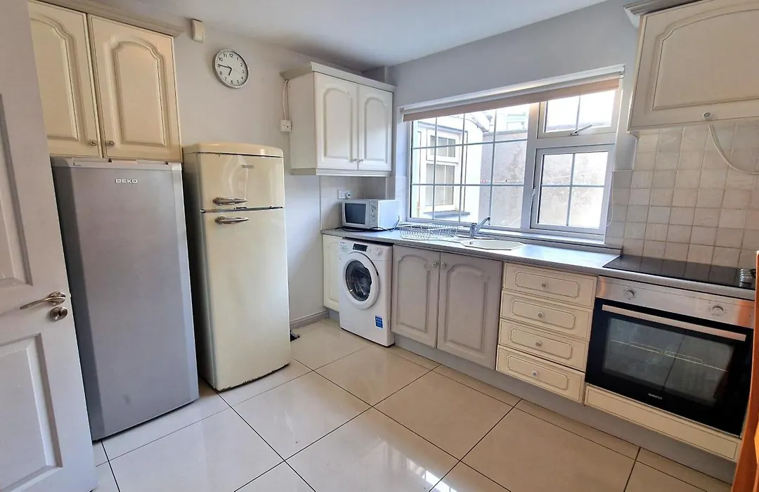 4 Bedroom Townhouse-1