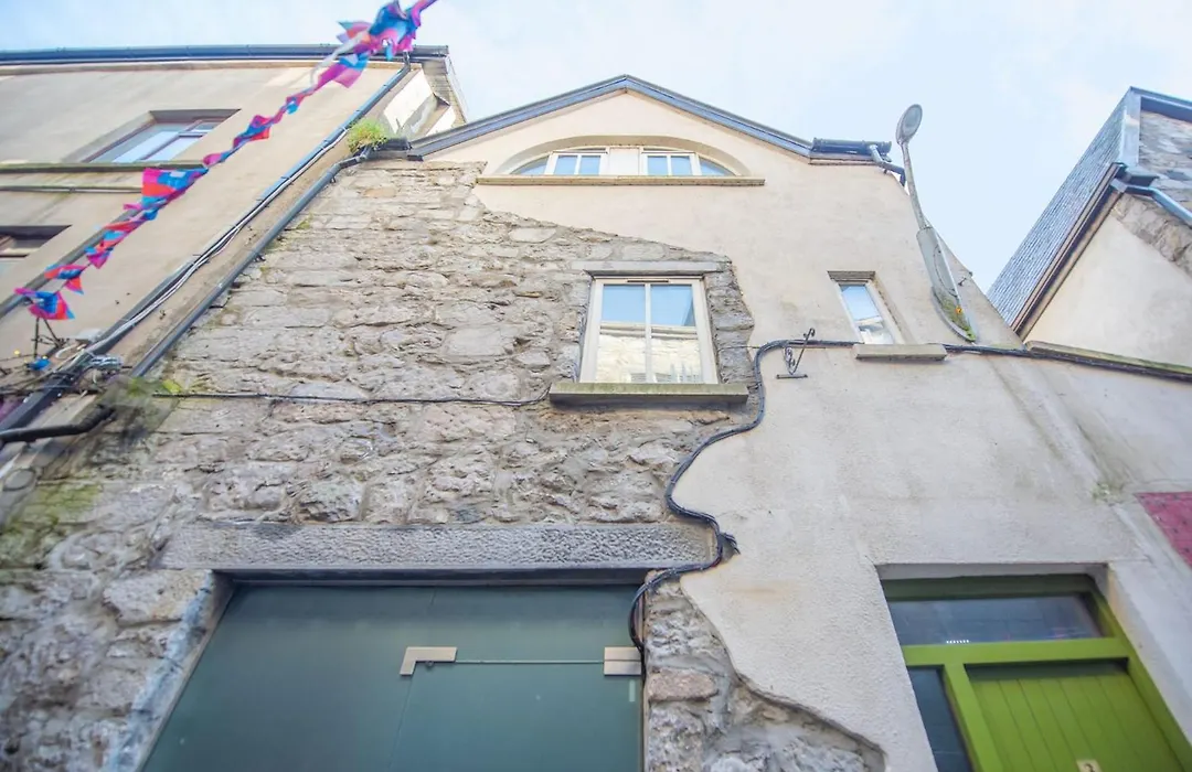 Kirwan'S Lane Townhouse-1
