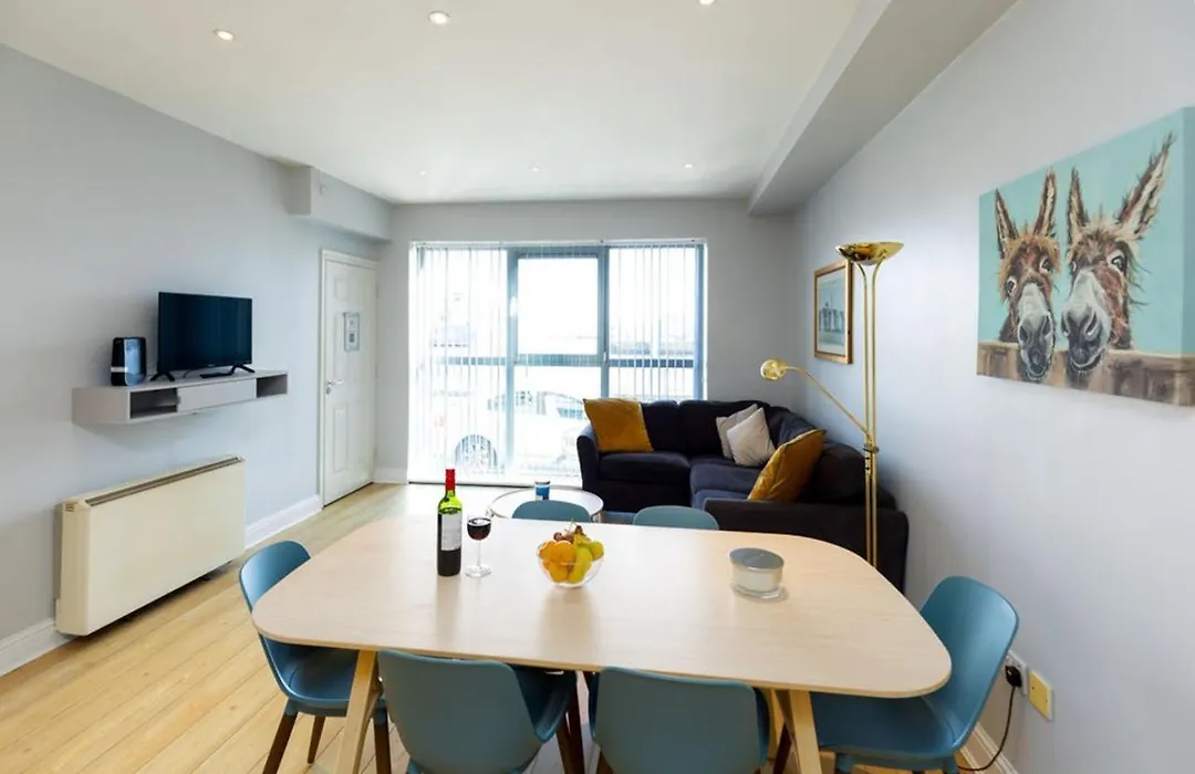 Tonn Na Mara - Galway Lakeside Apartments-1