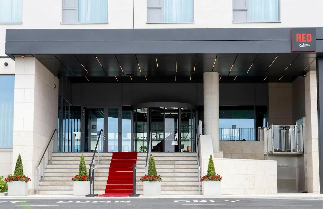 Radisson Red Galway-1