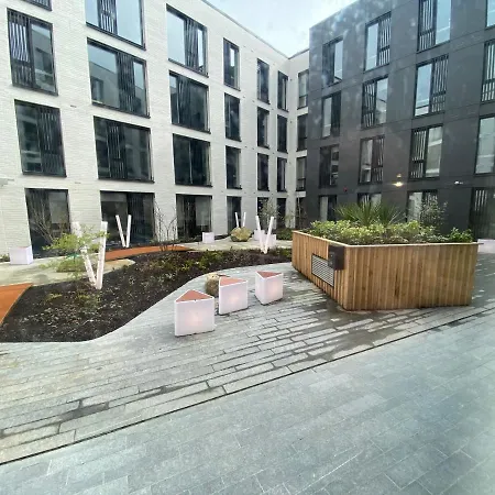 Eyre Square Galway Central Self Catering-3