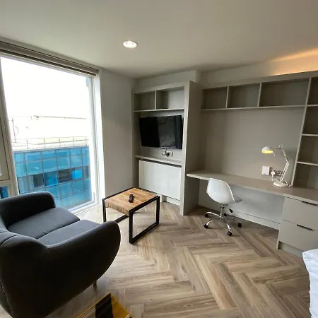 Eyre Square Galway Central Self Catering-2