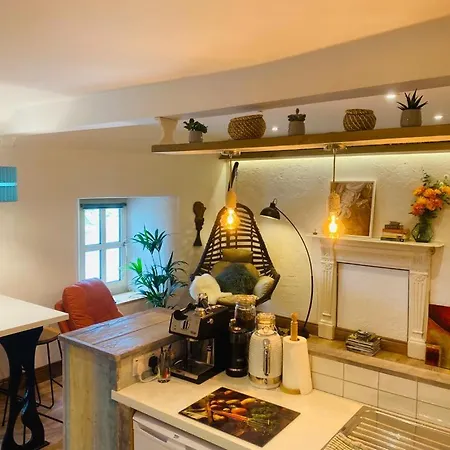 3 Bed Apartment/Explore The Area/Enjoy Our Pub-3