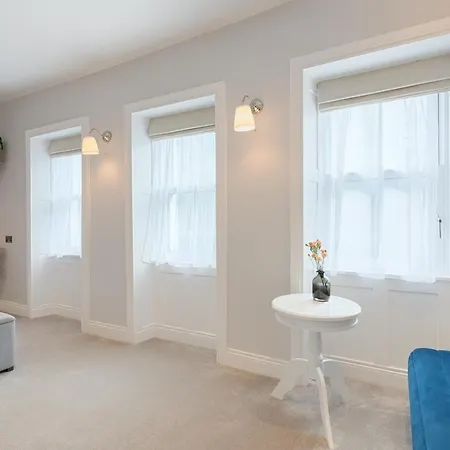 Number 31 Boutique Townhouse-3