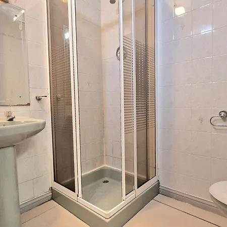 4 Bedroom Townhouse-3