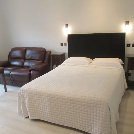 Kilbree House B&B-3