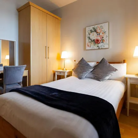 Tonn Na Mara - Galway Lakeside Apartments-2