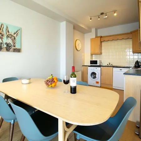Tonn Na Mara - Galway Lakeside Apartments-2