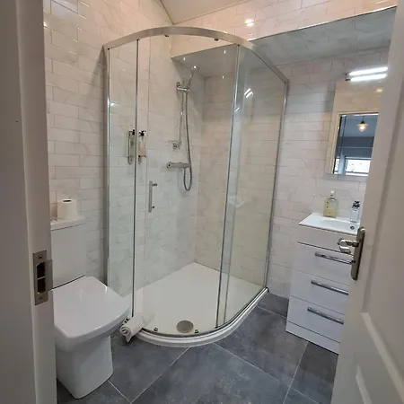 Modern City Centre Luxury - Sleeps 6-2