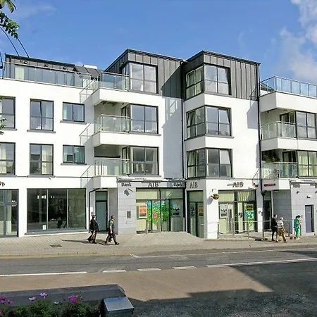 Jameson Court Apartments-3