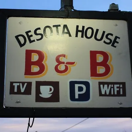 Desota House Bed And Breakfast-2