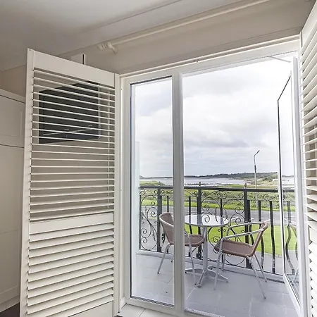 Sea Breeze Lodge B&B Galway-2