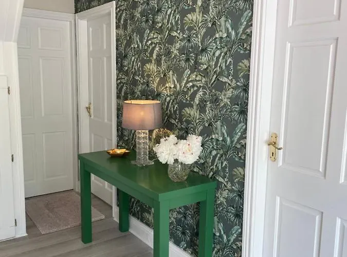 Luxury Apartment, Bed And Breakfast Galway