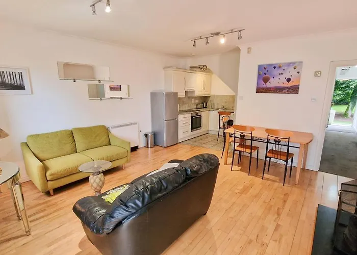 Stylish 3 Bedroom House Galway