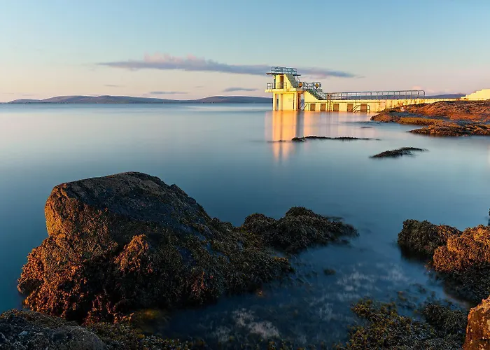 Cosy Beachfront Apartment In Salthill Galway City