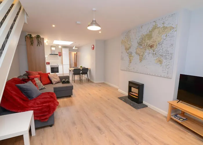 The Red Keep Luxury 2 Bed Townhouse Walk To Eyre Sq Galway