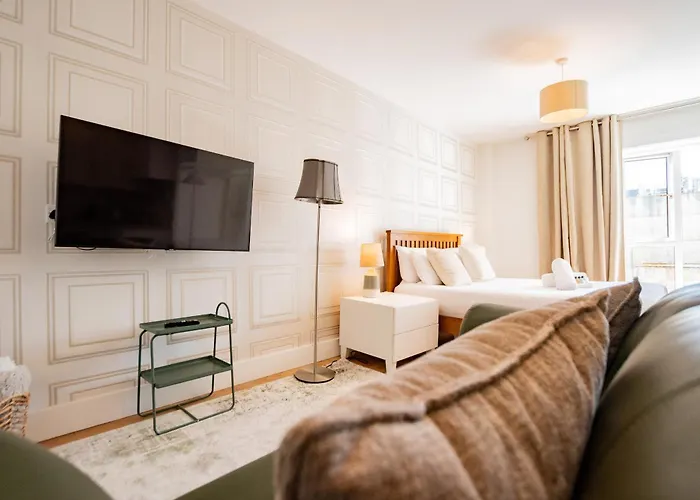 Eyre View Suite - 2 Galway