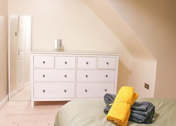 2 Bed Apartment Clan House Apartments Galway