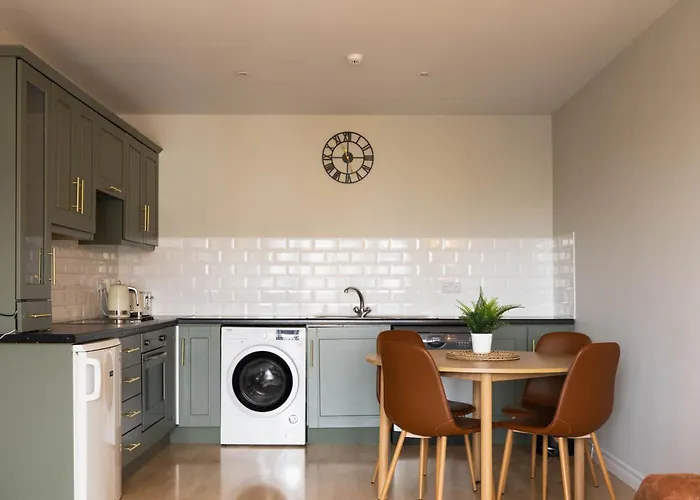 Stay By The Sea Salthill - Entire Apartment Galway