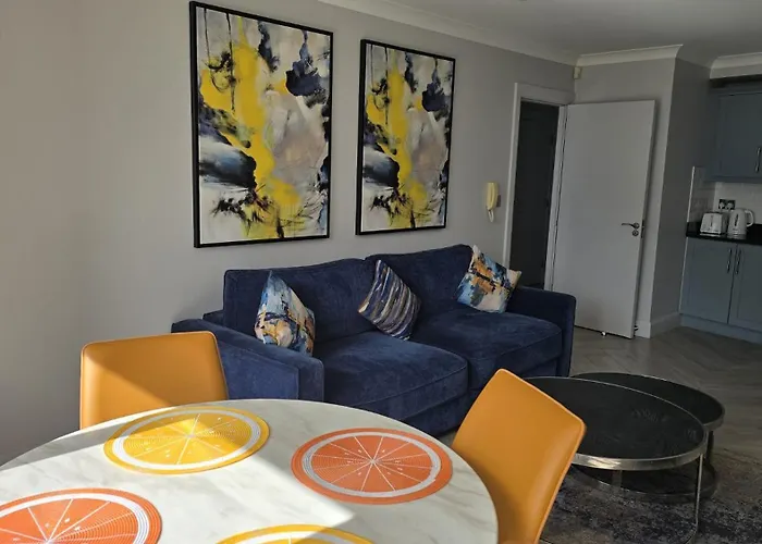 Exquisite Sea View Apartment In Salthill, Galway