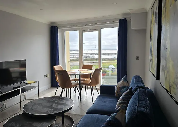 Exquisite Sea View Apartment In Salthill, Galway