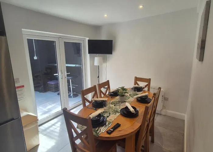 3 Eyre Square Lane Apartment Galway