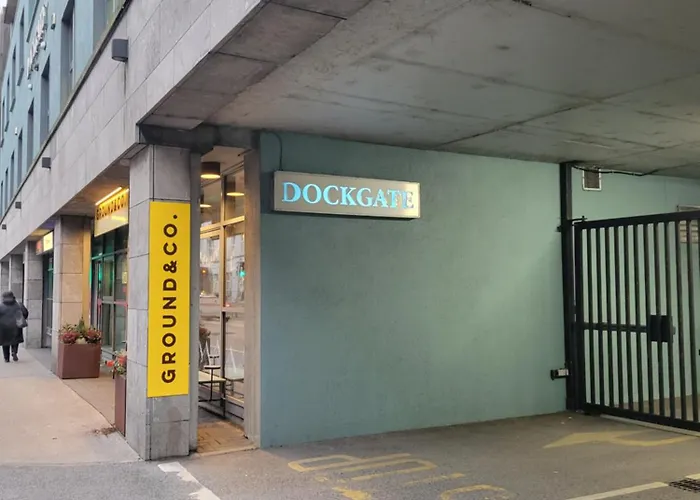 Central Stay With Free Parking Private Room In Shared Flat Galway